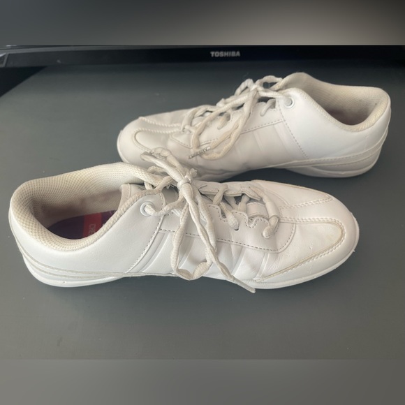 Varsity Cheer Shoes - Picture 6 of 7